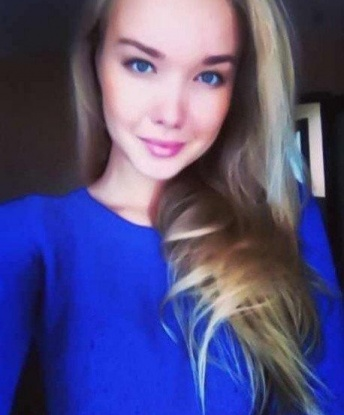 Дюся, 19 лет, 2 размер груди